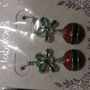 ACCESSORIES/EARRINGS